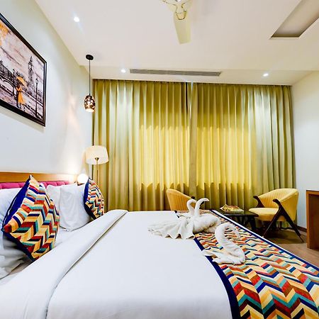 Classio Royale By Io Hotels Near Golden Temple أمريتسار المظهر الخارجي الصورة