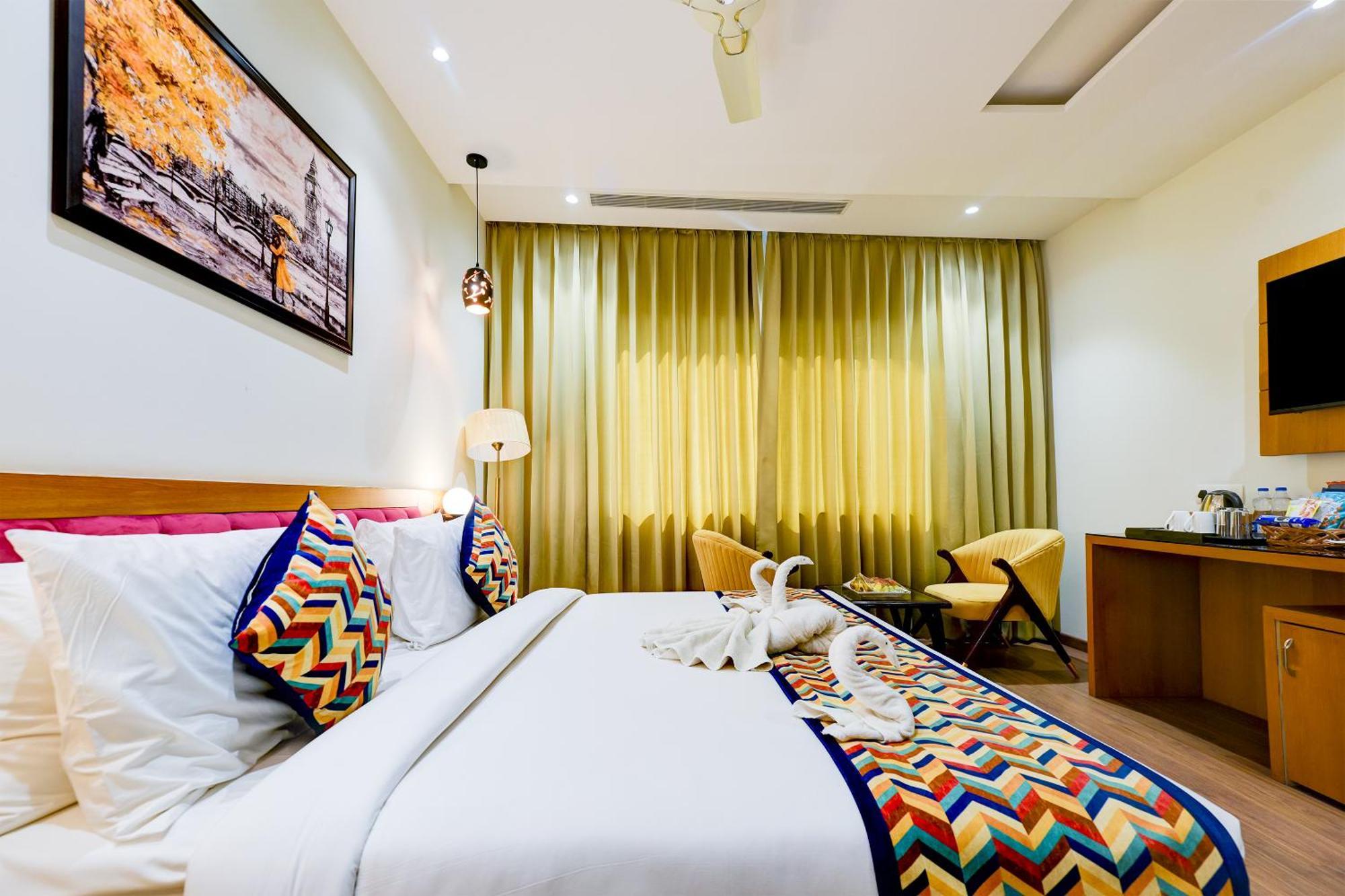 Classio Royale By Io Hotels Near Golden Temple أمريتسار المظهر الخارجي الصورة
