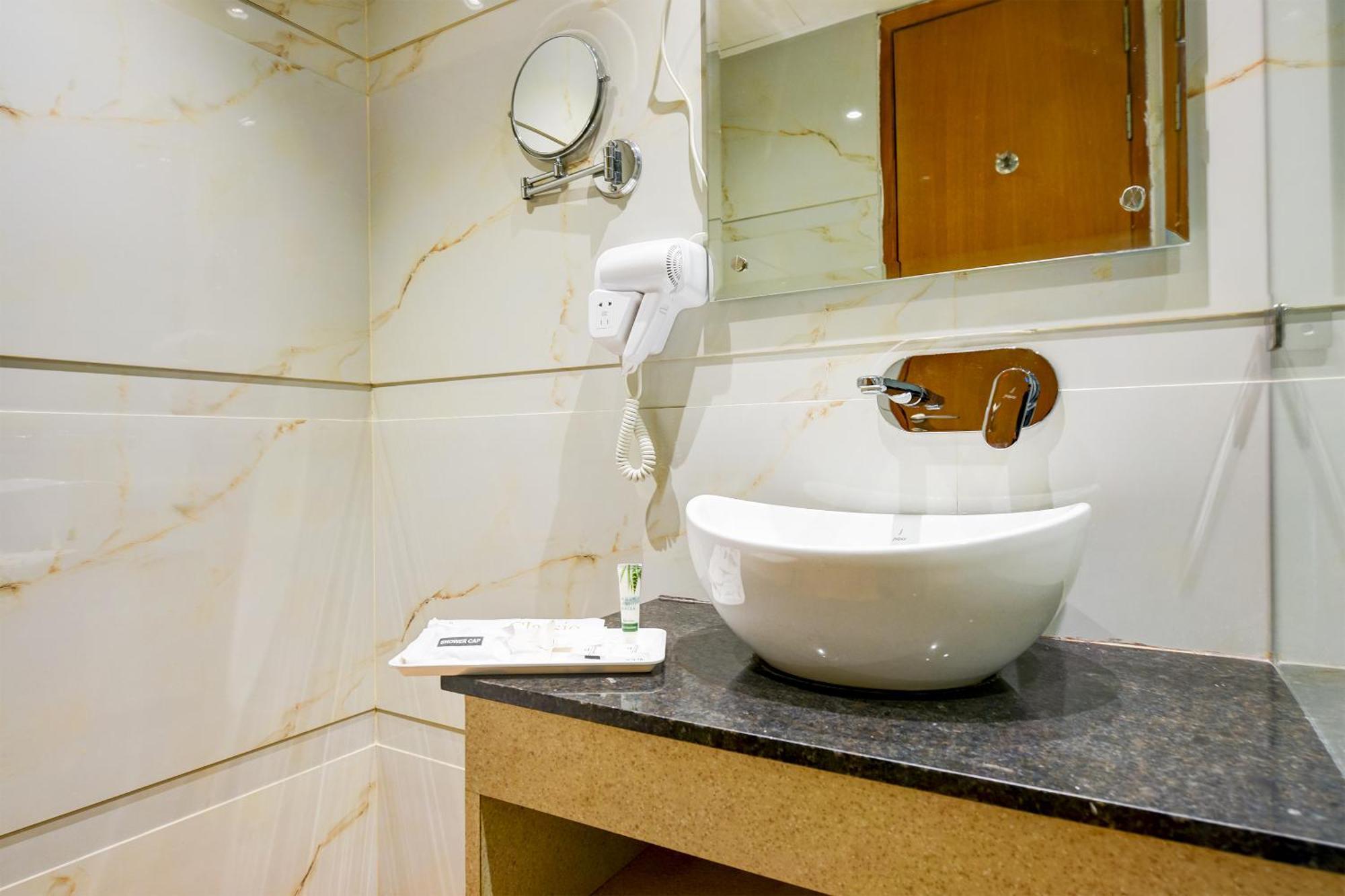 Classio Royale By Io Hotels Near Golden Temple أمريتسار المظهر الخارجي الصورة