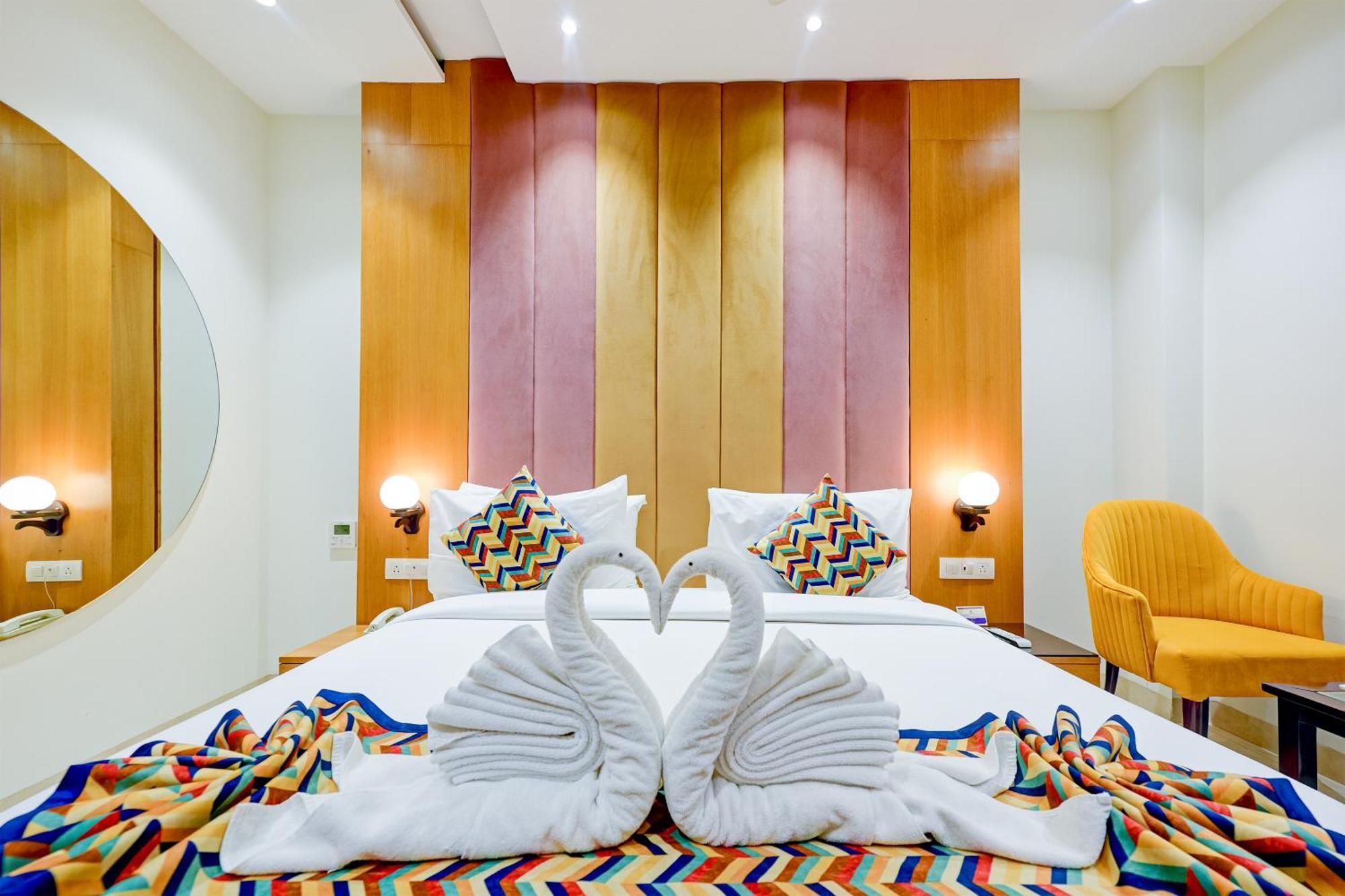 Classio Royale By Io Hotels Near Golden Temple أمريتسار المظهر الخارجي الصورة